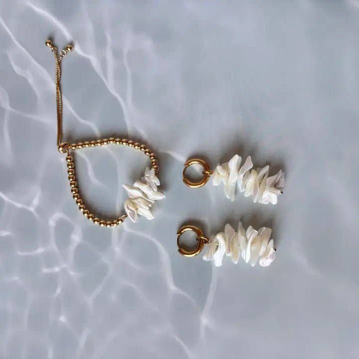 OE! - Wholesale Hoop Earrings - Shell Petals - cerchietti4