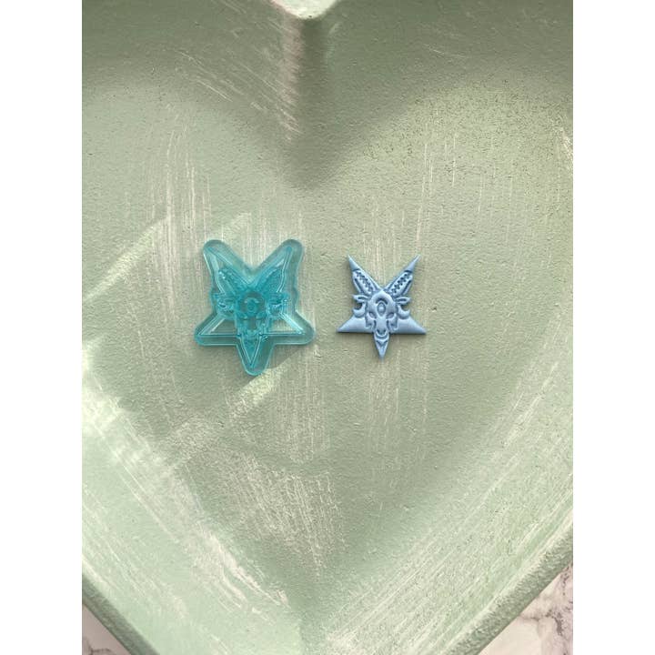 EllaRaeMouldsVinyls - Vente Outil de bricolage - Coupe-argile Baphomet