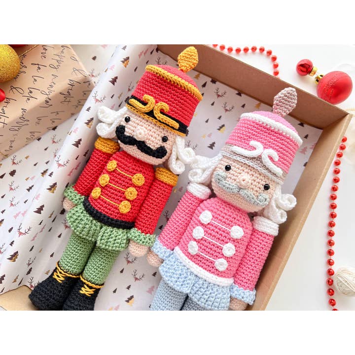 TOMOPOD LLC - Wholesale Christmas Decoration - Crochet Christmas Nutcracker, Cute Christmas Amigurumi3
