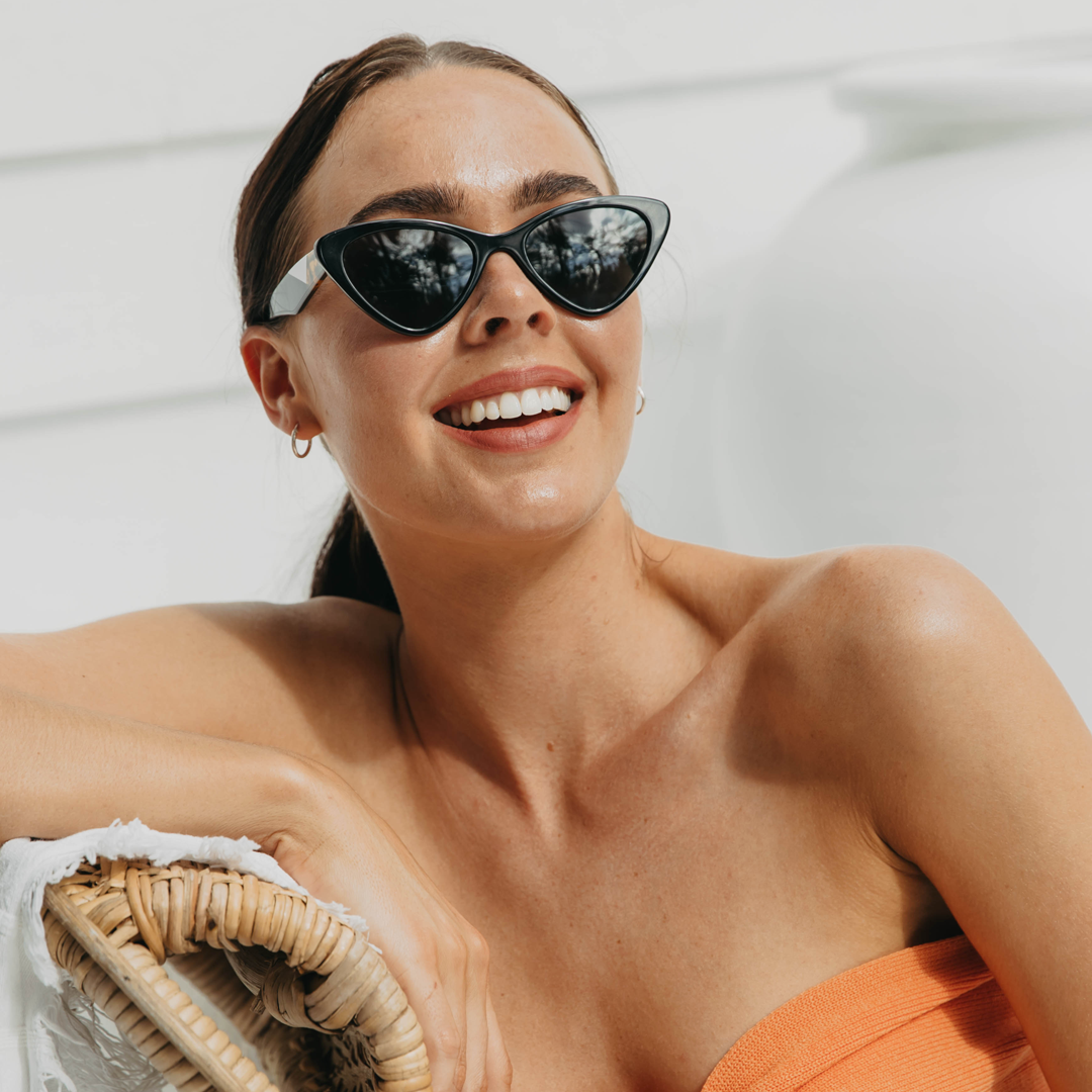 Life Less Common - Venta al por mayor Gafas de sol - Mujer - Gafas Atomic Black1