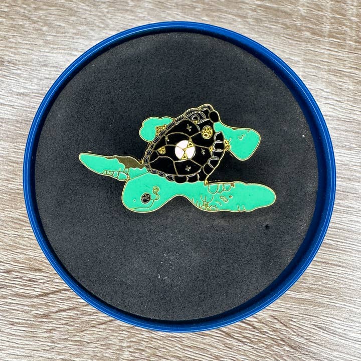 Scribble & Scroll - Wholesale Lapel Pin/Button - Turtle Pin - Sea Turtle - Swimming Turtle Pin