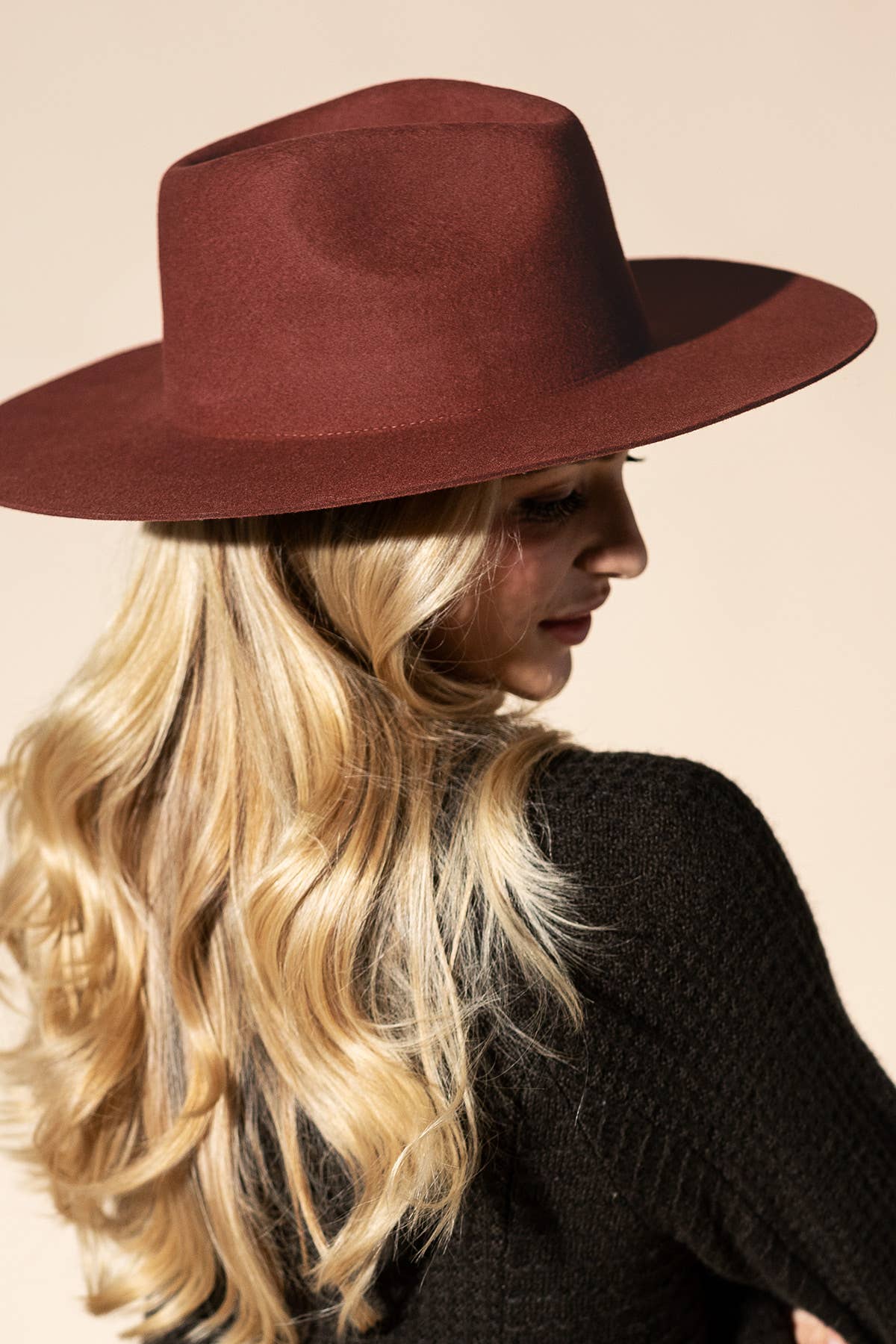 Urbanista – Großhandel Fedora-Hut – Damen – 100 % australischer Woll-Panama-Hut mit Tropfen-Krone und steifer Krempe – Ruggine19