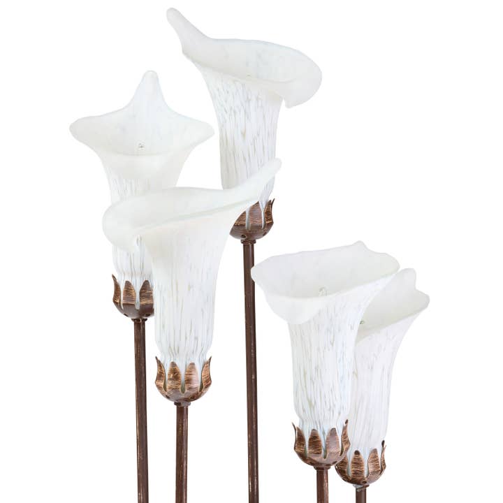 River of Goods - Vente Lampes d'appoint/de bureau - Lampe de table avec base en bronze de 19,5" H et abat-jours blancs Calla Lily11