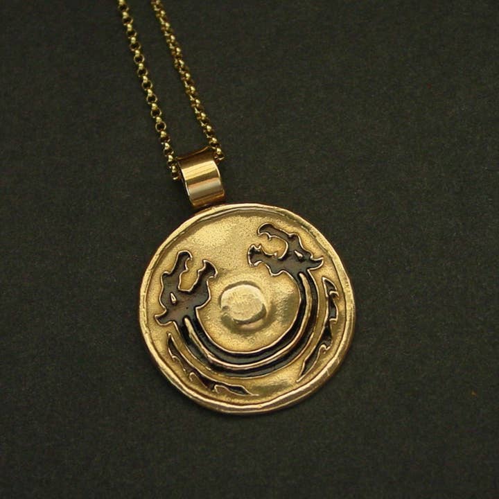 Viking Dragon Shield hängande halsband för wholesale av Vis a Vis Jewelry