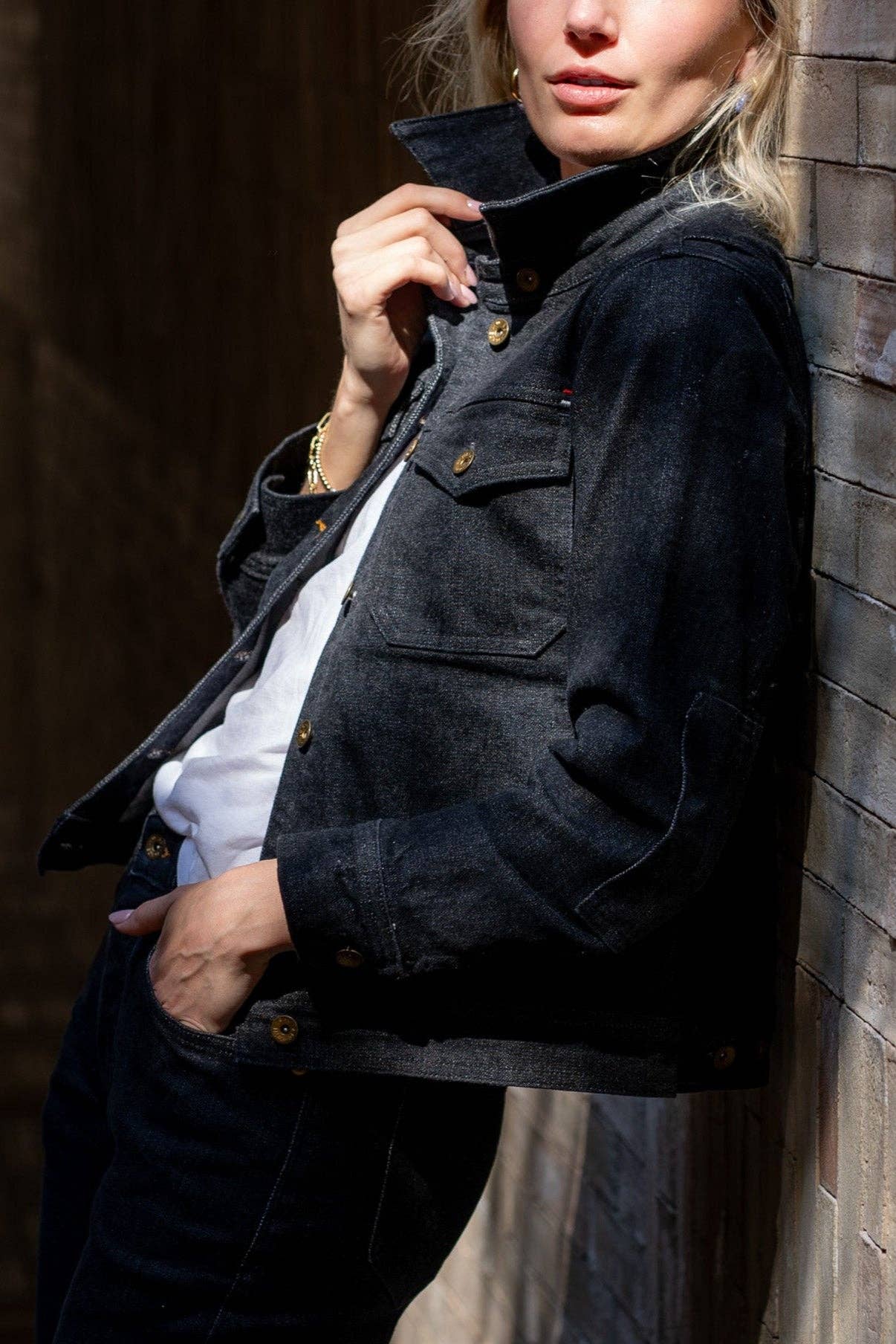 Schwarzer Stein Artcher Jacke | 14oz Broken Twill Denim für den Großhandel auf Faire2