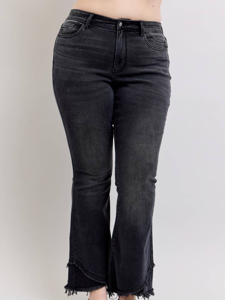 HW Flare w/ Mock Fray Tulip Hem - PLUS for wholesale by Judy Blue Jeans