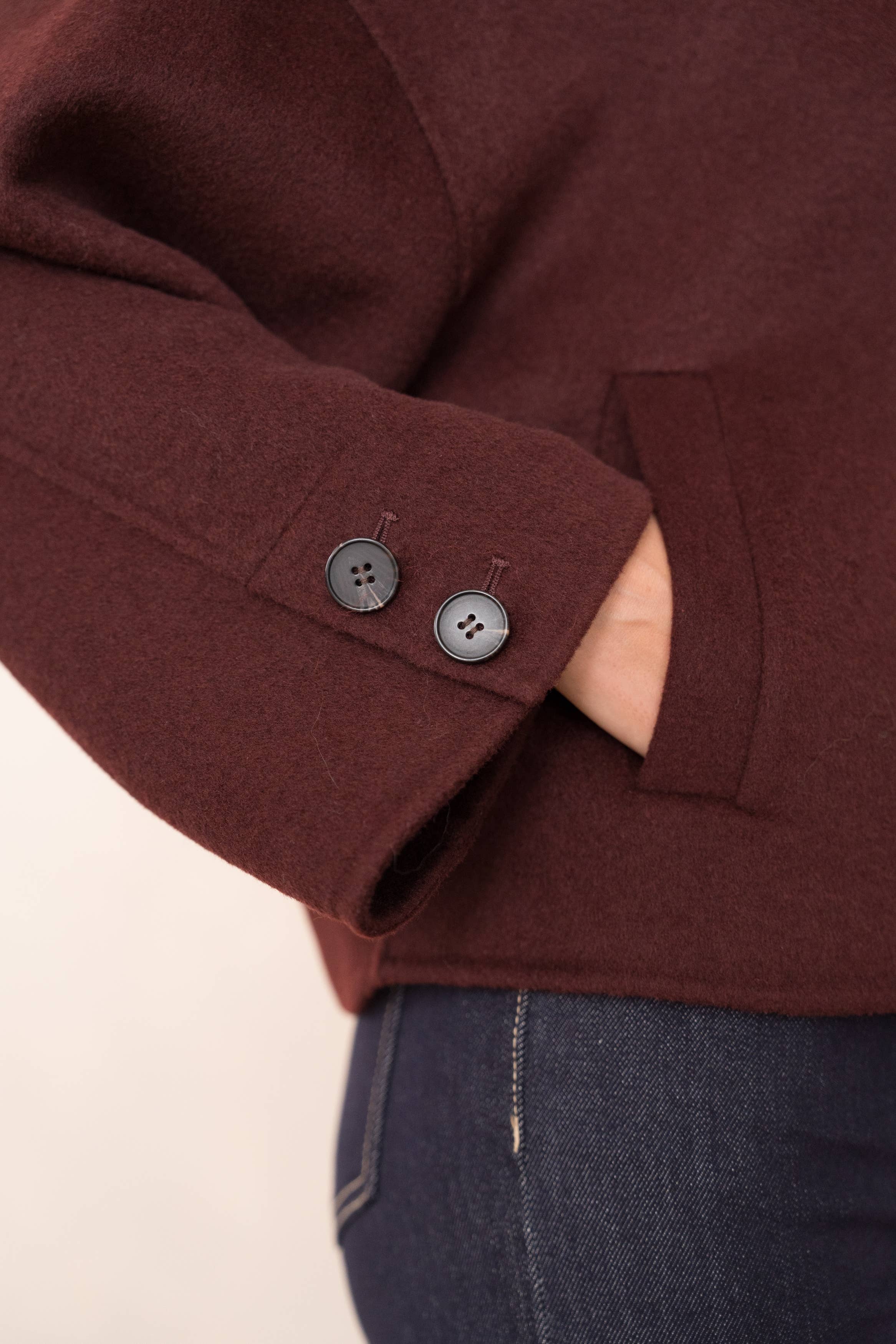 Attentif Paris - Vendita all'ingrosso Cappotto - Donna - Cappotto corto oversize artigianale in misto lana16