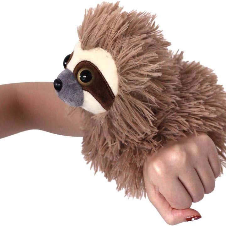 The Petting Zoo – Engroshandel Plyslegetøj - Børn og baby – 10" (23 cm) Slapstix Sloth Slap Armbånd