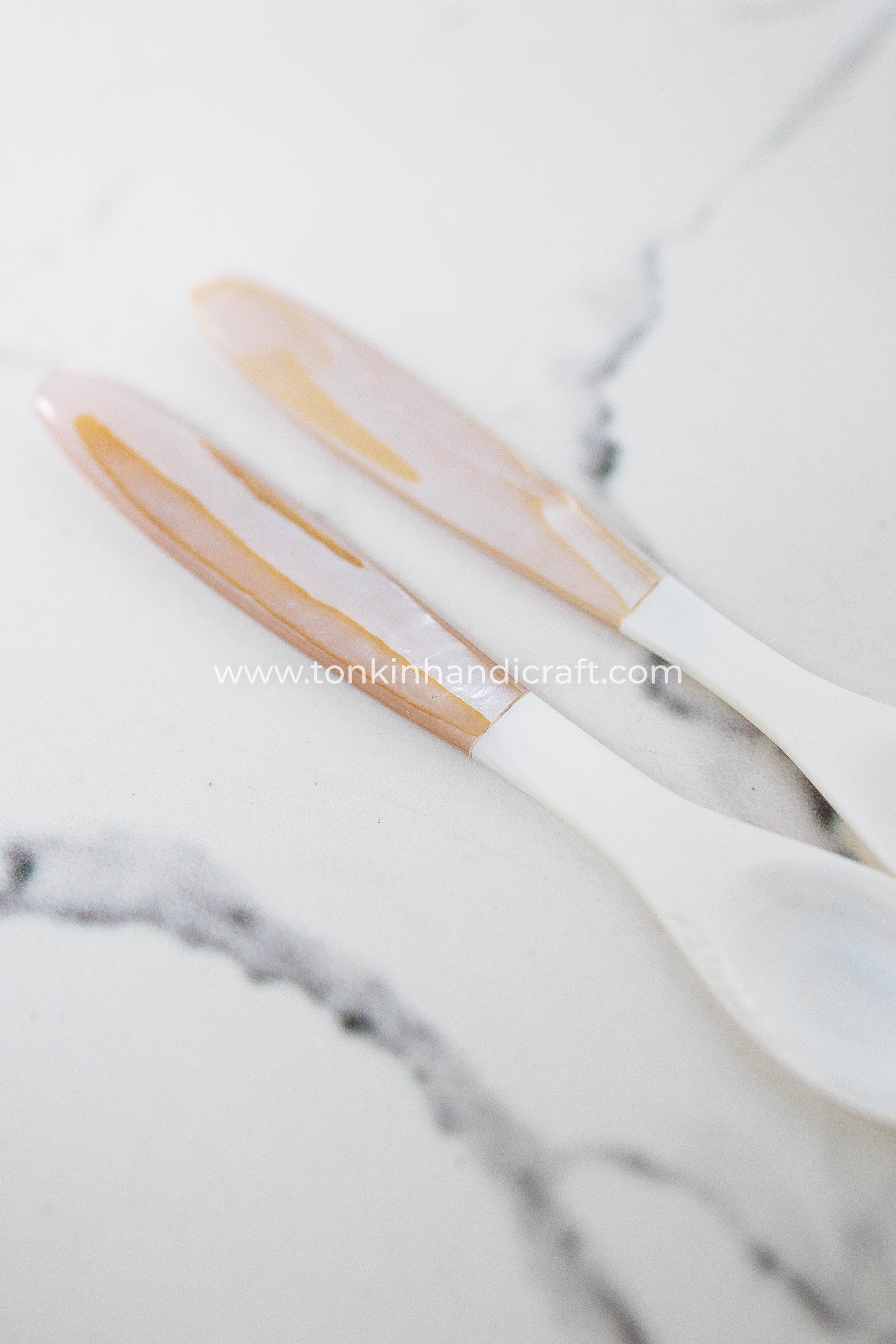 Tonkin Handicraft – wholesale Bordssked (Bestick) – Sked av pärlemorsskal9