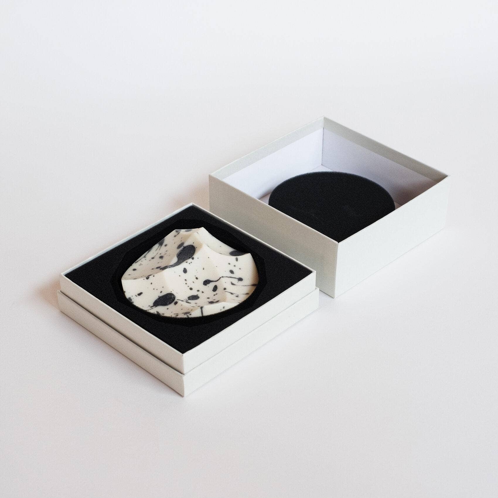 UME Studio - Wholesale Bar Soap - Erode Soap - White Grapefruit8