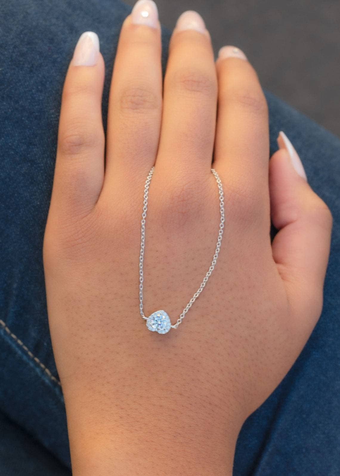 Senoval Jewelry Co. - Venta al por mayor Pulseras de abalorios/colgantes - Pulsera corazón de plata de ley moissanita4