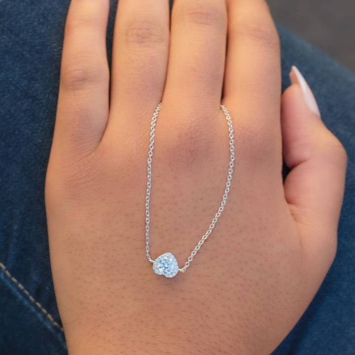 Senoval Jewelry Co. - Wholesale Charm/Dangle Bracelet - Moissanite Sterling Silver Heart Bracelet4