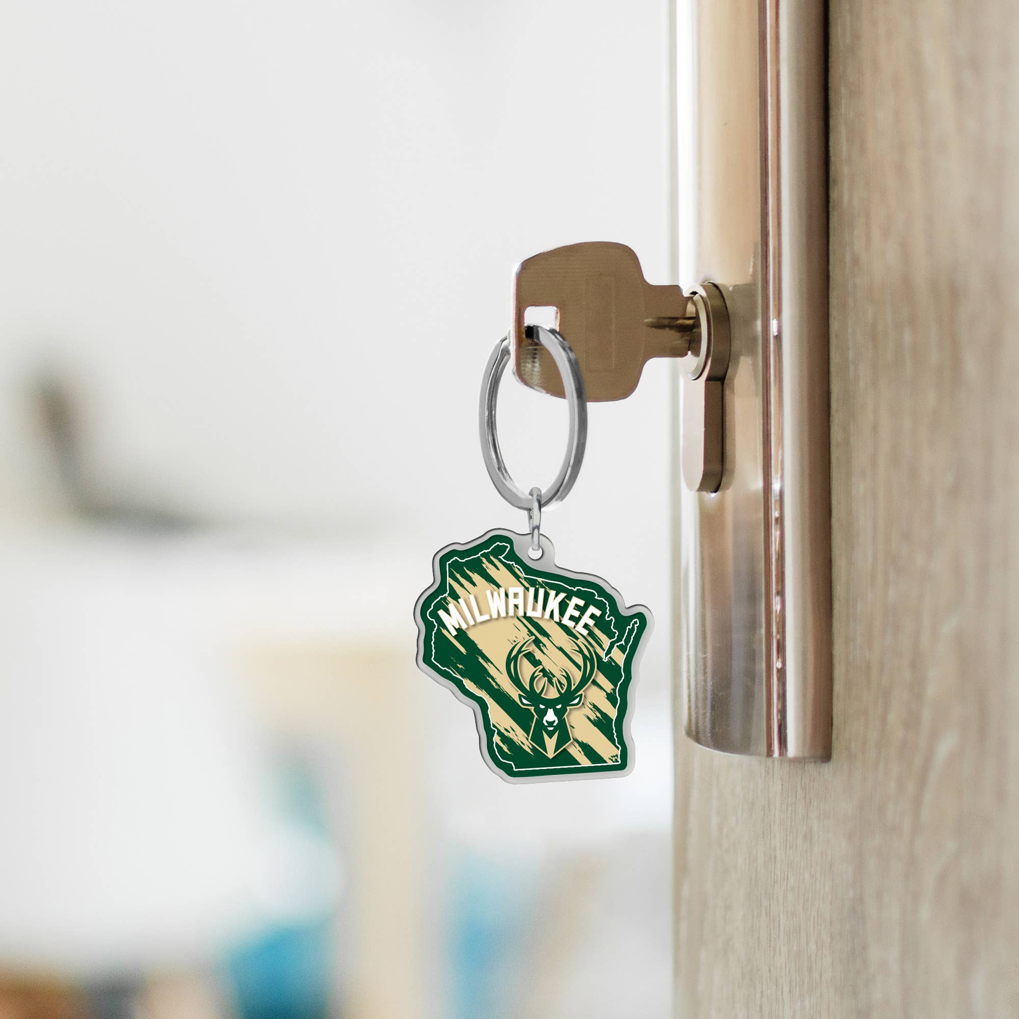 Rico Industries - Wholesale Keychain - Unisex - NBA Basketball Milwaukee Bucks  State Shape Keychain2