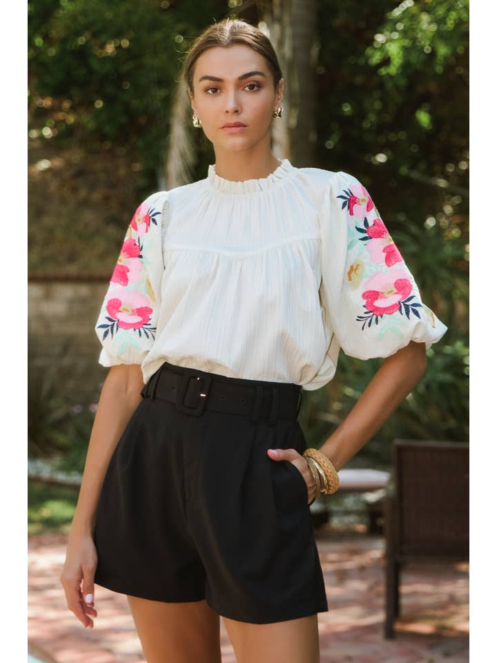 Oddi - Wholesale Blouse - Women's - Embroidery Mock Neck Blouse