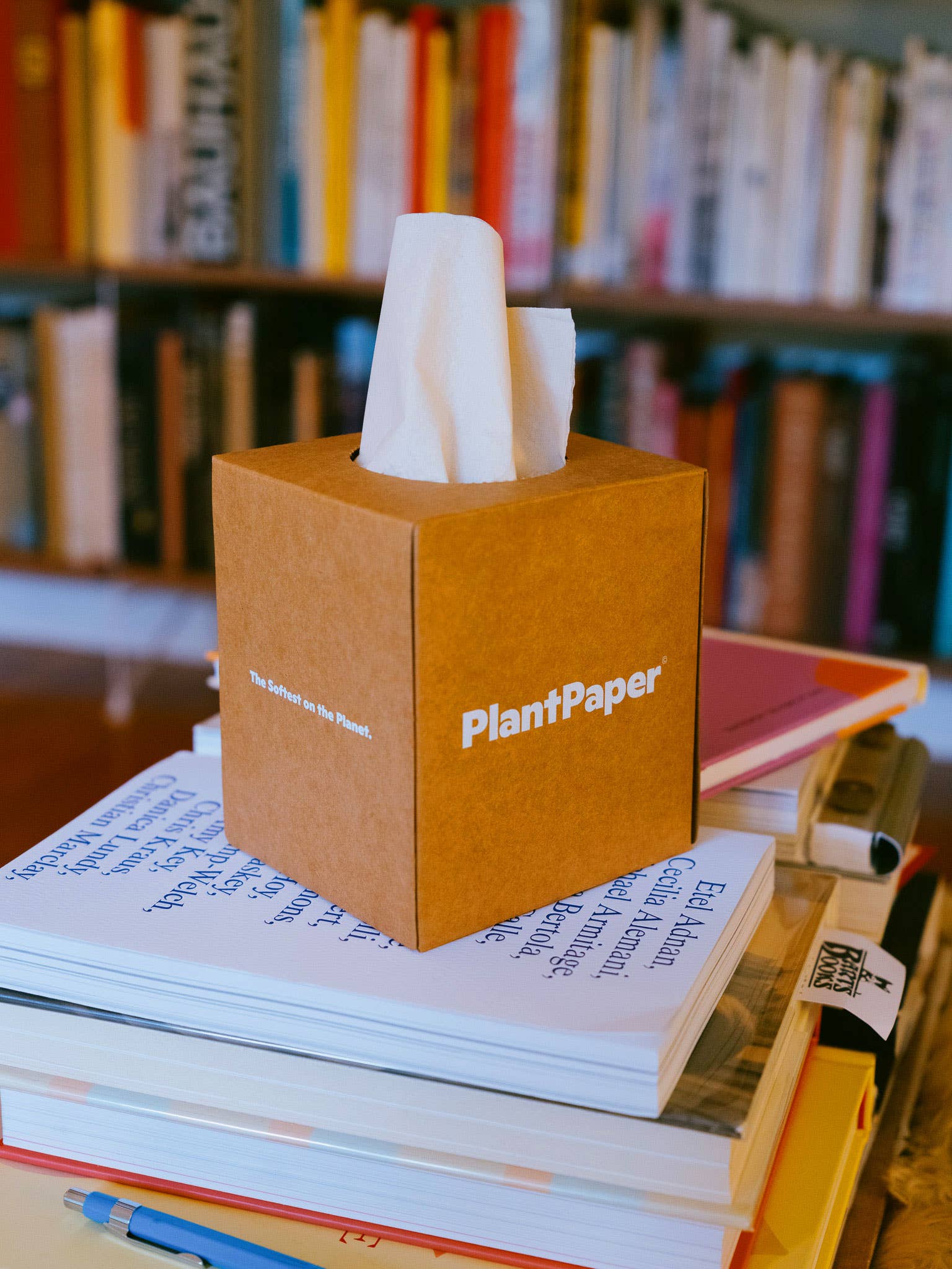 PlantPaper - Vente Boîtes à mouchoirs - Mouchoirs en bambou non blanchis, 3 épaisseurs - 96 par caisse2