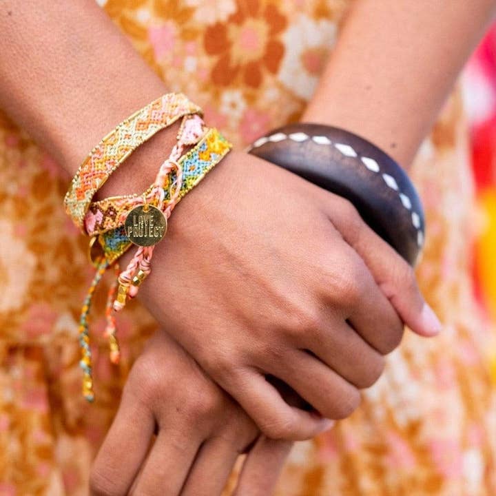 Love Is Project - Wholesale Woven/Braided Bracelet - Bali Friendship Bracelet - Aloha Lei