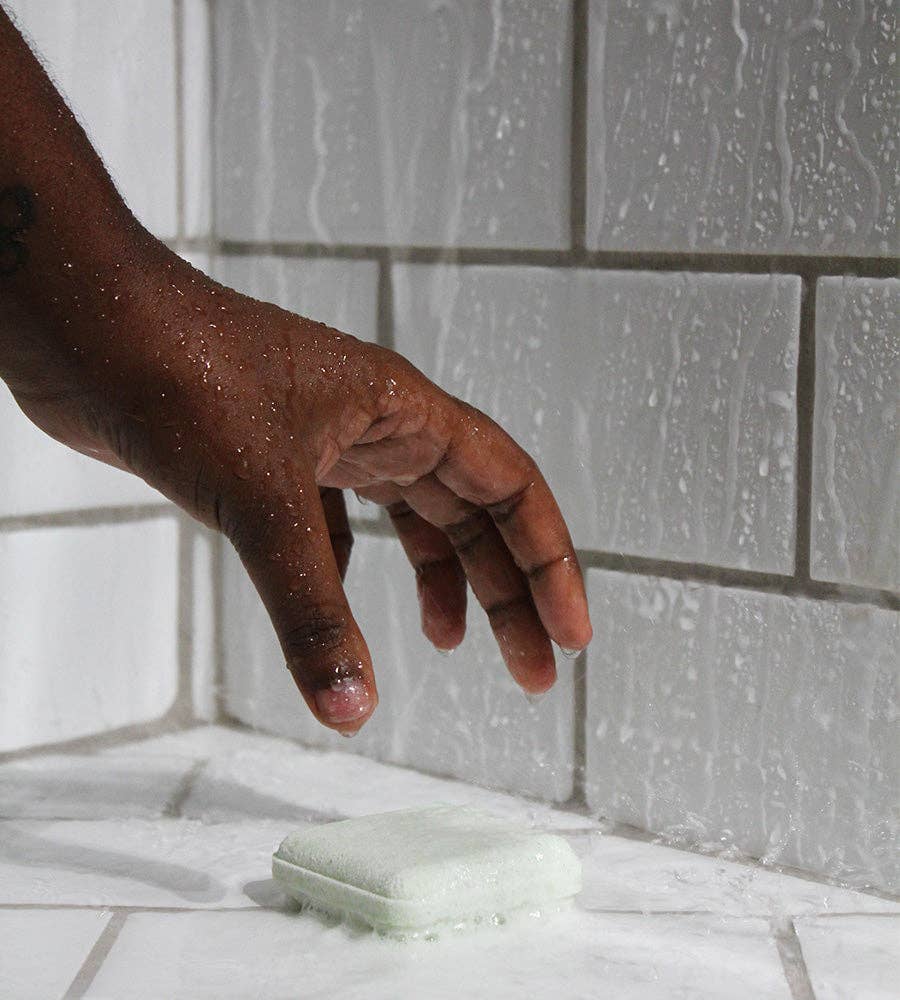 Mameni Beauty - Wholesale Shower Steamer/Bomb - Awake Shower Steamer 6 Pack1