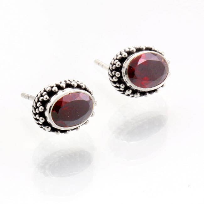 Silver and Garnet Button Earring for wholesale by El Expreso de Oriente