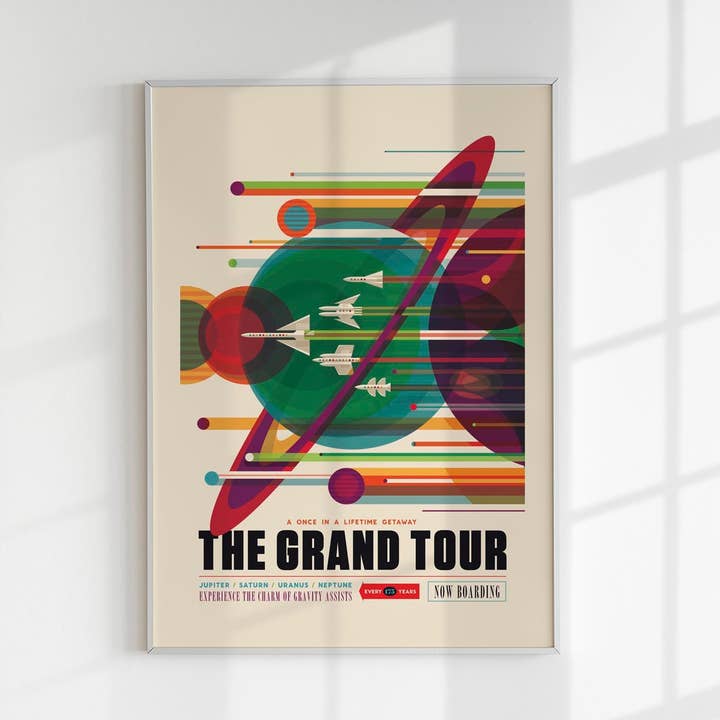 El cartel espacial de The Grand Tour para venta al por mayor de Patroa Studio