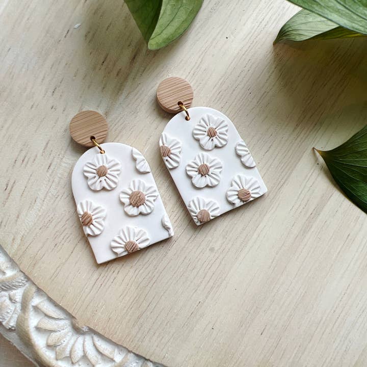 Courage & Calling - Wholesale Dangle Earrings - Emery Daisy Dangles1