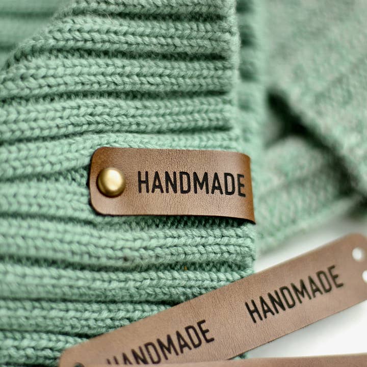 "Handgjorda" konstläderetiketter för wholesale av Cutpie