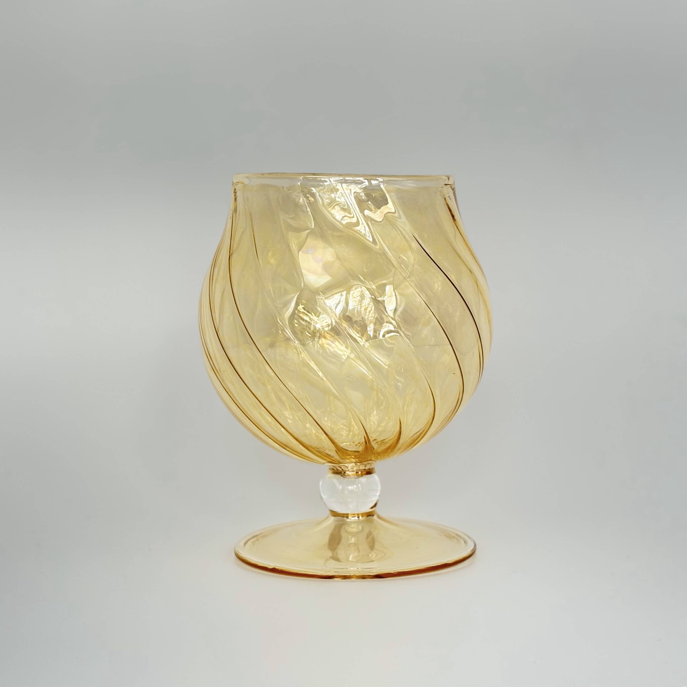 Dandarah (Ships from USA) - Wholesale Cocktail/Liquor Glass - Blown Glass Cognac Glass - Iridescent0