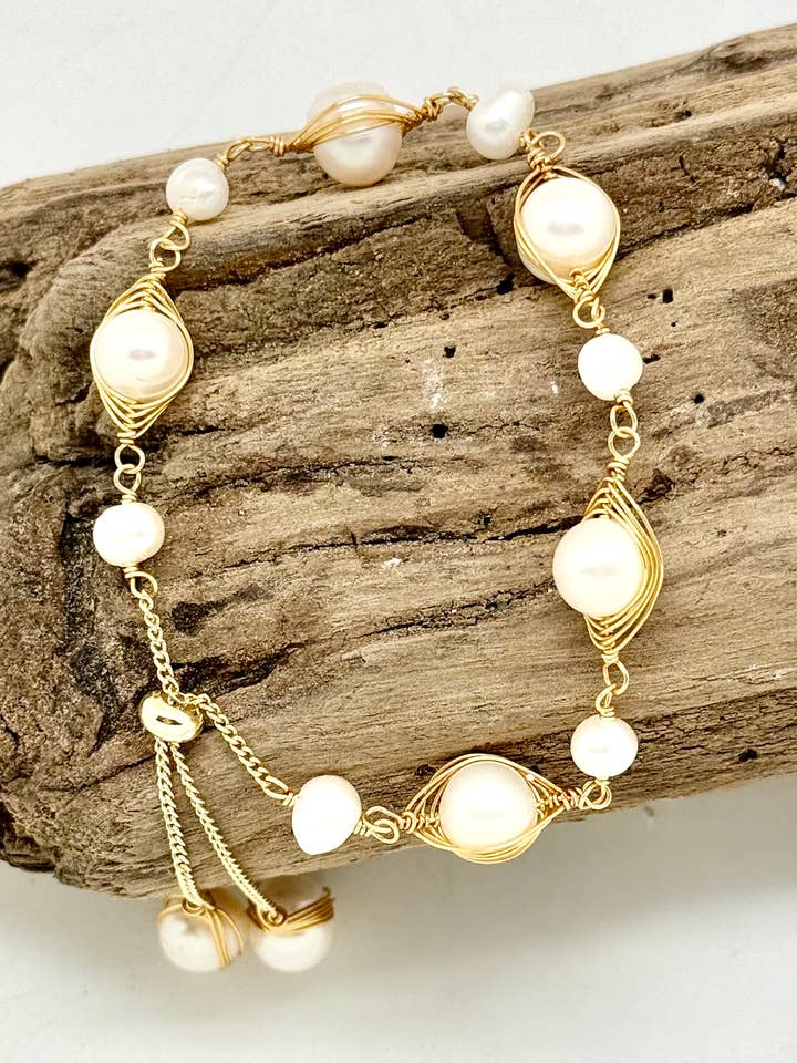Bracelet Drawstring Freshwater Pearls,14kGold Plated Wire for wholesale by Rant & Rave Classic