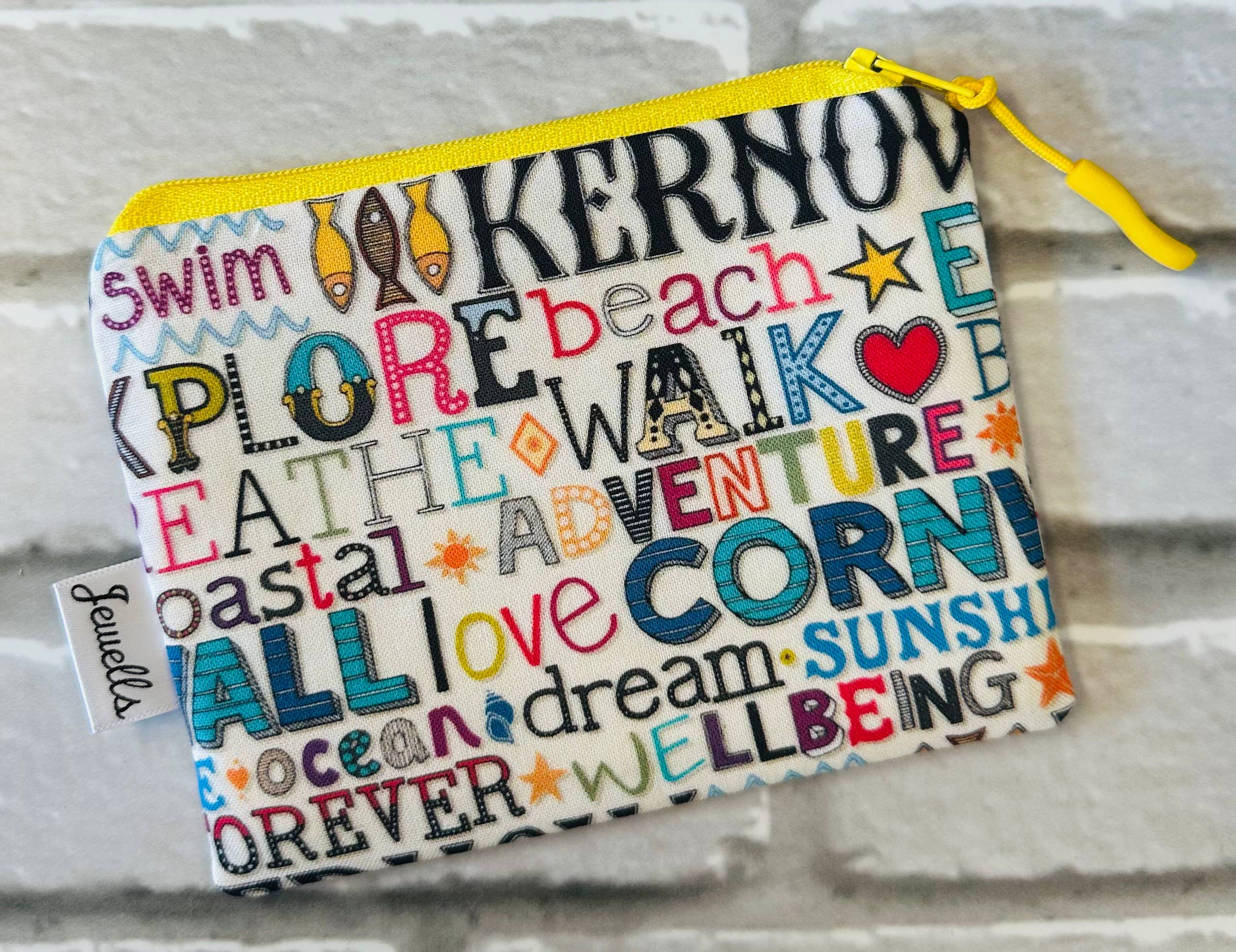 Jewells – wholesale Coin purse – Women’s – Cornwall Kernow wording grey fabric coin purse pouch4