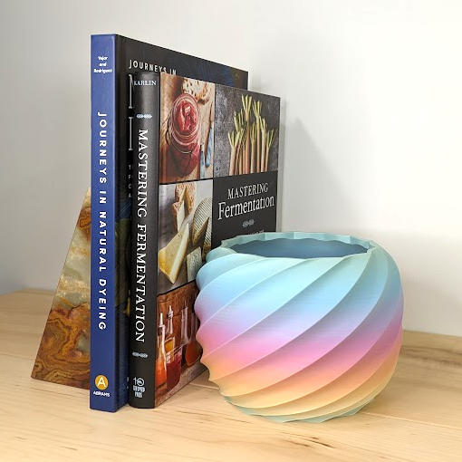 Lark & Anchor - Wholesale Plant Pot - 3D Printed Spiral Planters | Lightweight 2" 4" 6" sizes8