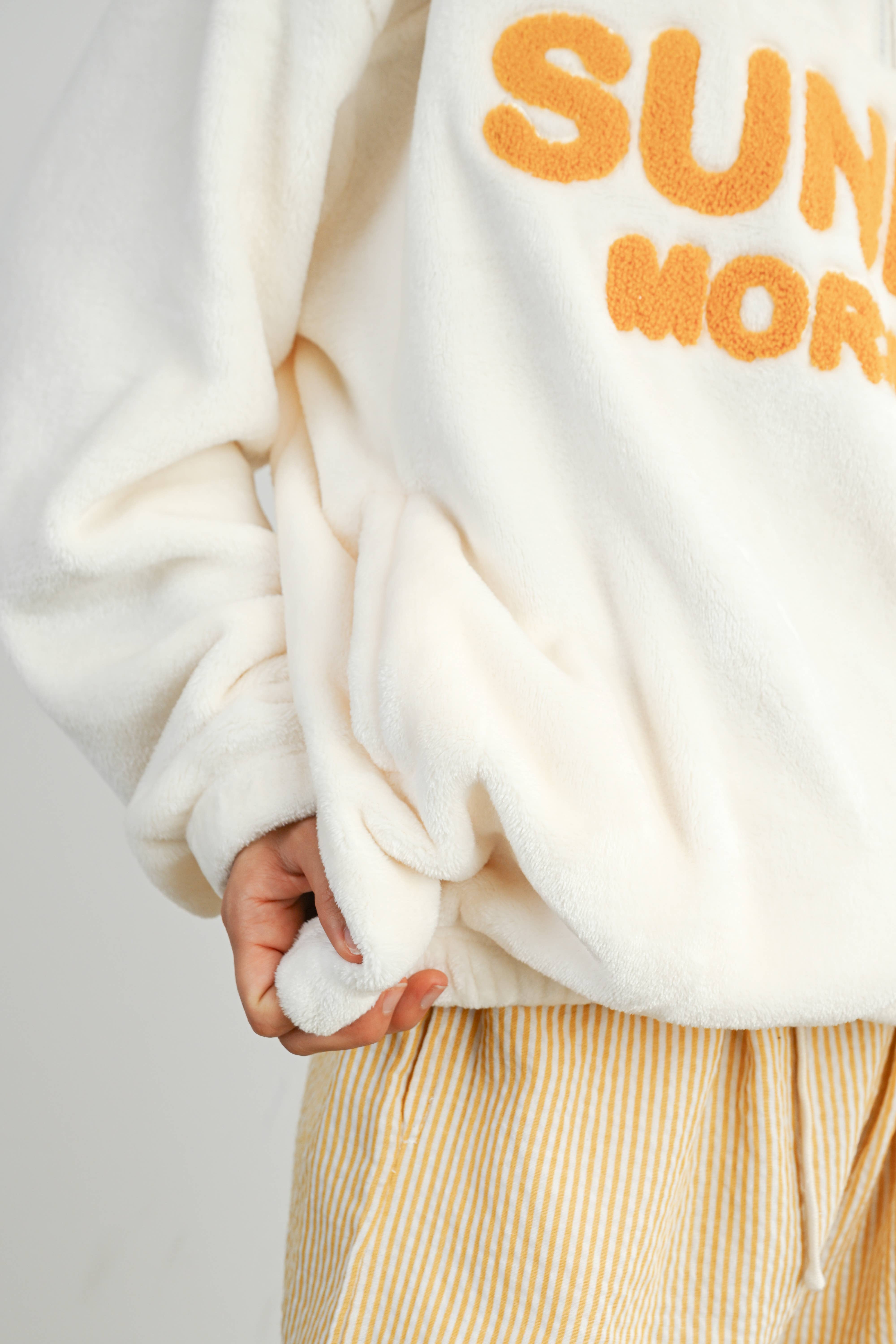 BUTTERMELON - Wholesale Sweatshirt - Women's - Sunday Morning Half-Zip Pullover Sweatshirt - BMT75795