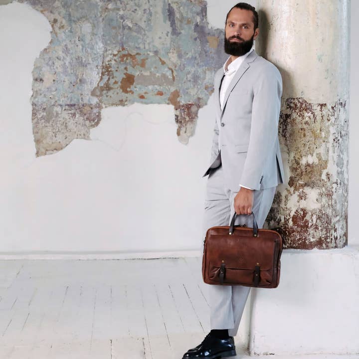 Time Resistance - Wholesale Laptop Bag - Men's - Tan Leather Briefcase Laptop Bag - Lanark