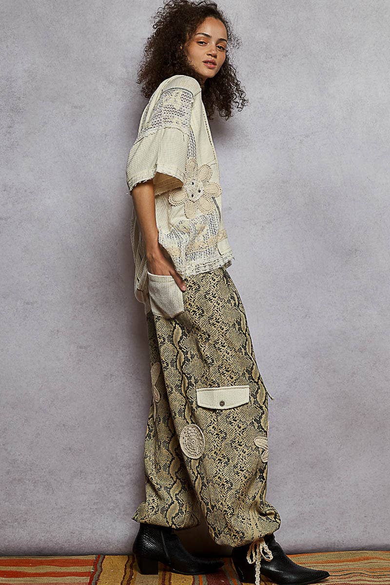 Pol Clothing - Wholesale Pants - Women's - Pleat Detail Floral Patchwork Cargo Pants20