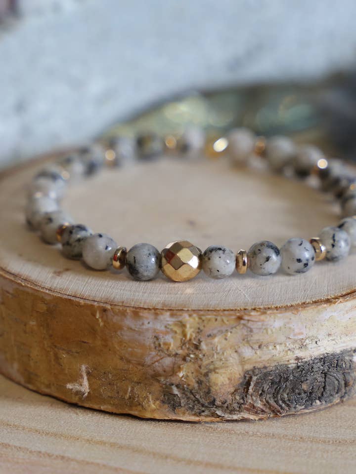 Damenarmband aus grauem/schwarzem Kiwi-Jaspis-Stein für den Großhandel von Mlle A by Aline L