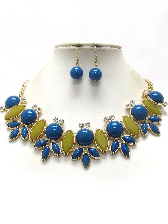 ( W015 ) SHAPE ACRYLIC &CRYSTAL NECKLACE SET for wholesale by Jewelry Max