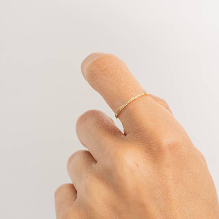 Brenda Grands Jewelry - Vendita all'ingrosso Anelli multipietra - Fede in oro impermeabile con diamanti delicati.1