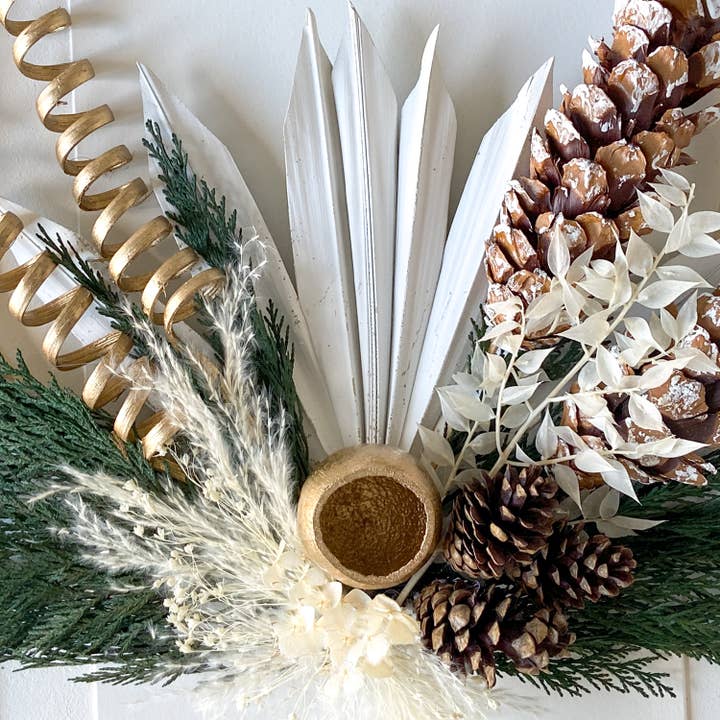 OLF - Wholesale Wreath - Cedar & Pine Cones Wreath1