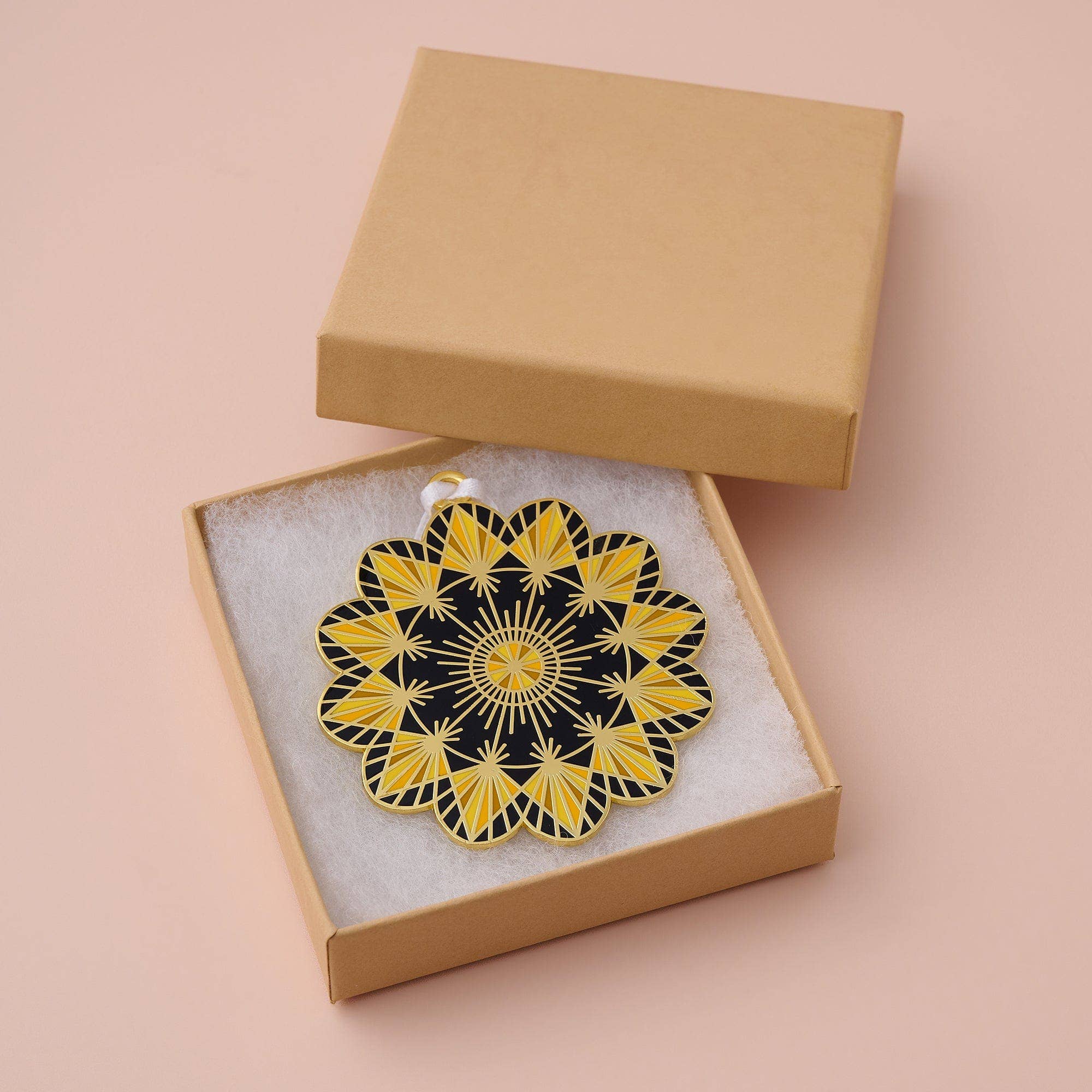 Dissent Pins - Vendita all'ingrosso Decorazione - Ornamento Ucraino di VikaVita 20231