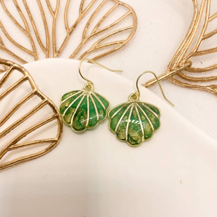 Marina Designs - Vendita all'ingrosso Orecchini pendenti - orecchini a goccia a forma di conchiglia, color acqua, argilla polimerica e resina2