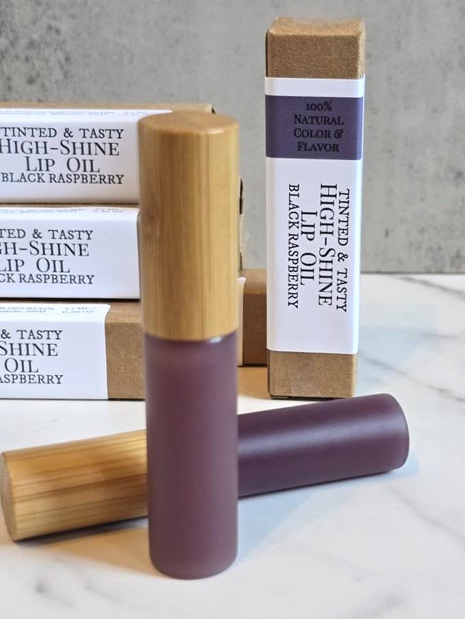 Du Jardin Beauty – wholesale Lip treatment/mask – Black Raspberry Tinted & Tasty High-Shine Lip1