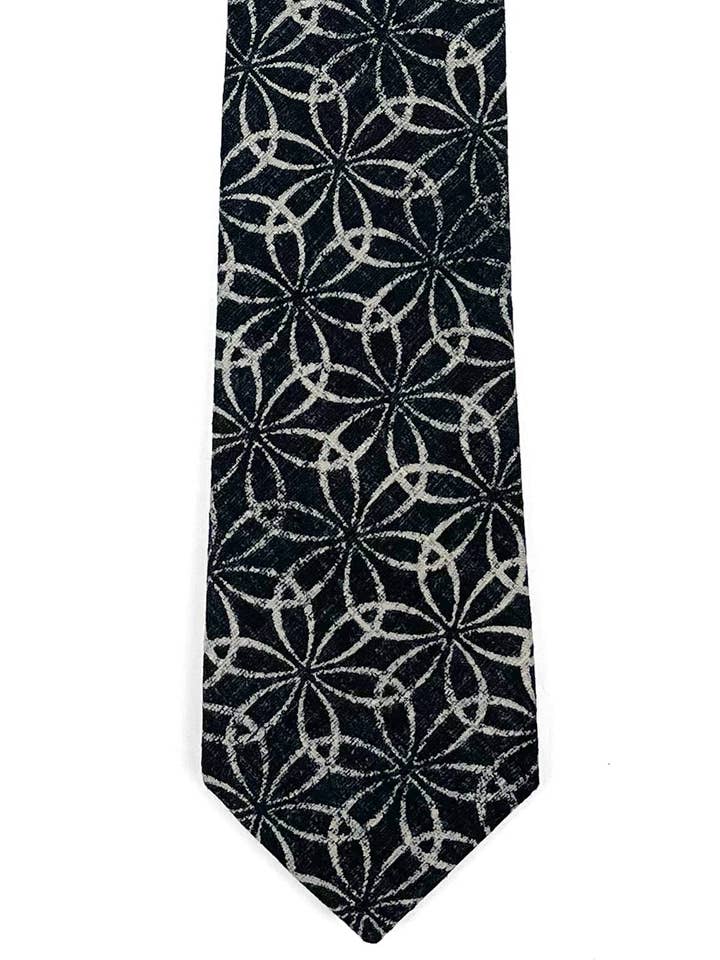 Grey Flowers Necktie for wholesale by Olaf Olsson
