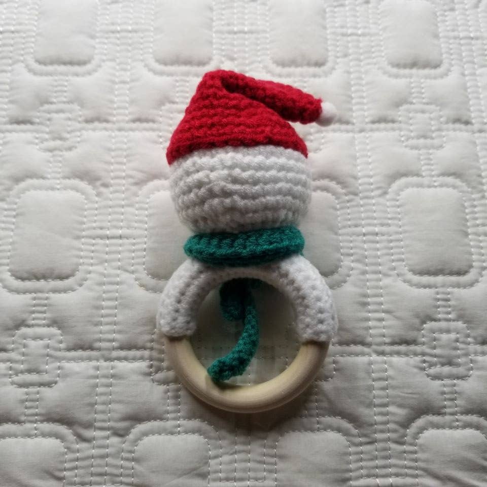 D & C TOYS - Wholesale Handheld Rattle - Baby - White Snowman Hand Crochet Rattle - Christmas1