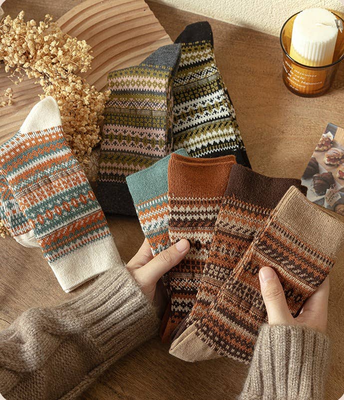 Sweetkama - Wholesale Socks - Women's - Ladies Vintage Bohemia Totem Knit Socks SKASC41773