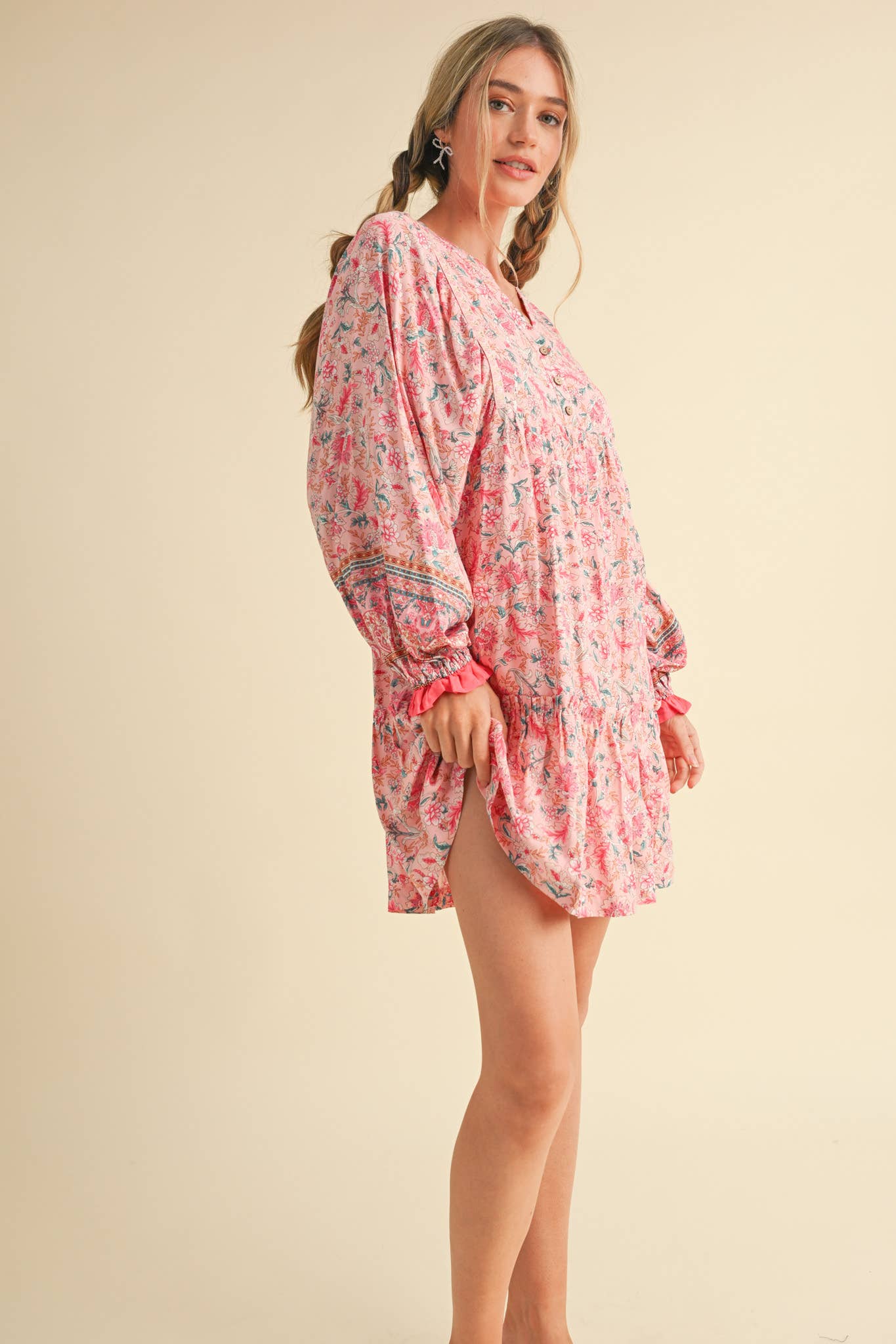 &MERCI - Wholesale Dress - Women's - EXCLUSIVE PRINT PUFF SLEEVE TIERED BABYDOLL DRESS MDR349028