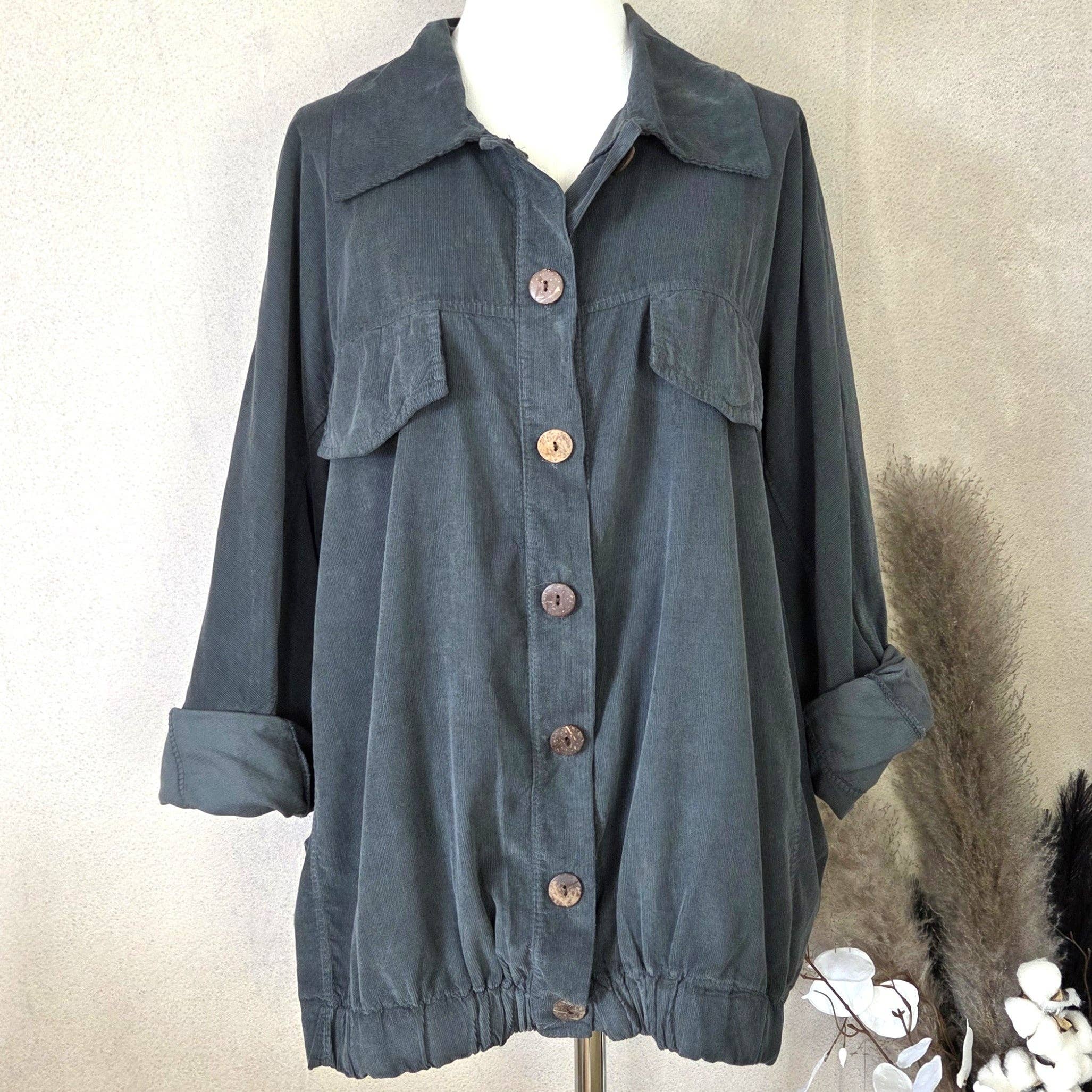 Tempest Designs - Vendita all'ingrosso Giacca - Donna - Giacca oversize in maglia fine a coste con bottoni, maniche a pipistrello e orlo elasticizzato.1