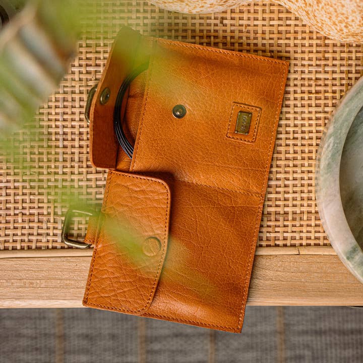 Carita H Page and other Purchase Wholesale vendita profumi. Free Returns & Net 60 Terms on Faire trending on Faire.