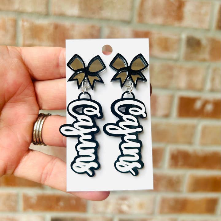 Cajuns for wholesale by D and M’s Enterprise, LLC