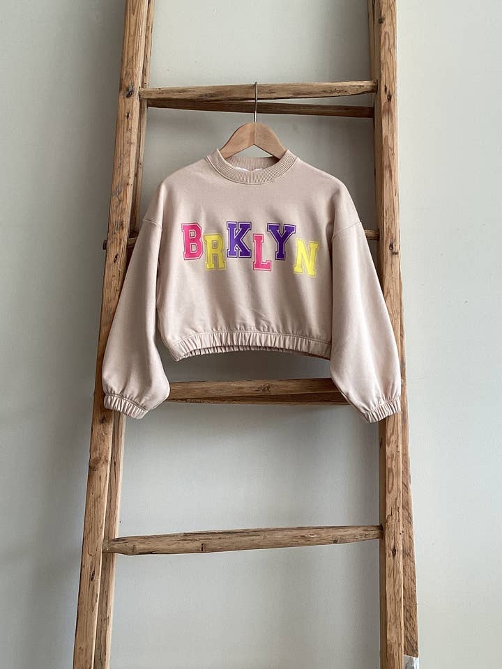 FF5886 crop sweatshirt with ALMOND print for wholesale by FUNBEE kid Made in Italy