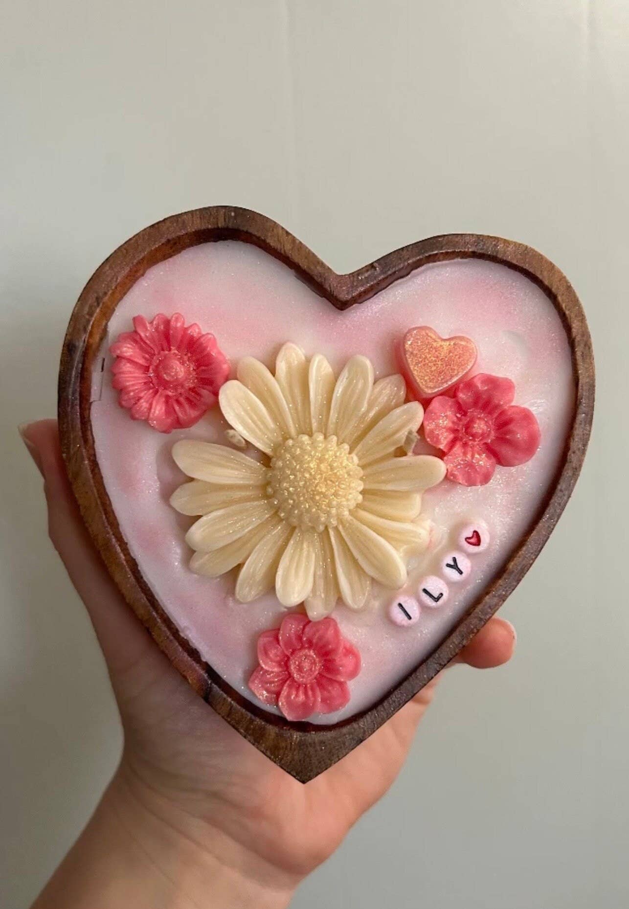 Woodware&Co - Wholesale Decorative Plate/Dish/Bowl - WHOLESALE Wooden Heart Bowls9