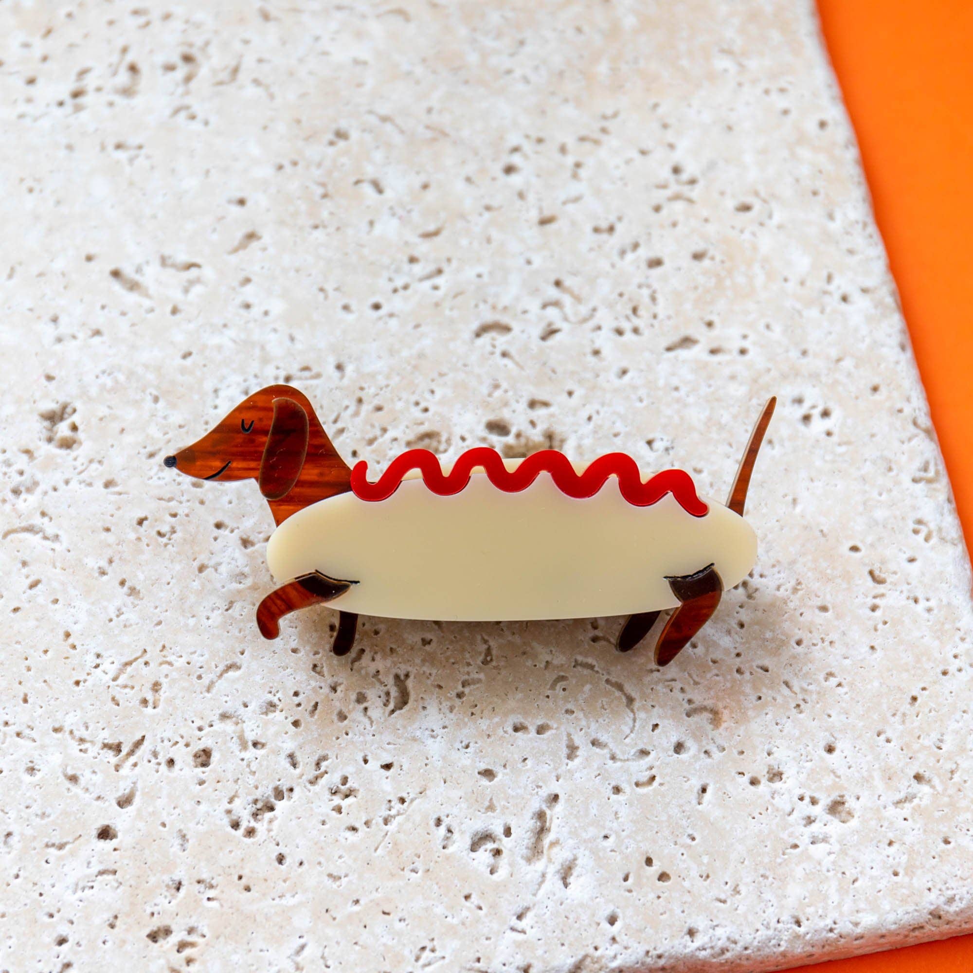 Finest Imaginary - Wholesale Brooch - Dachshund Hot Dog Costume Brooch