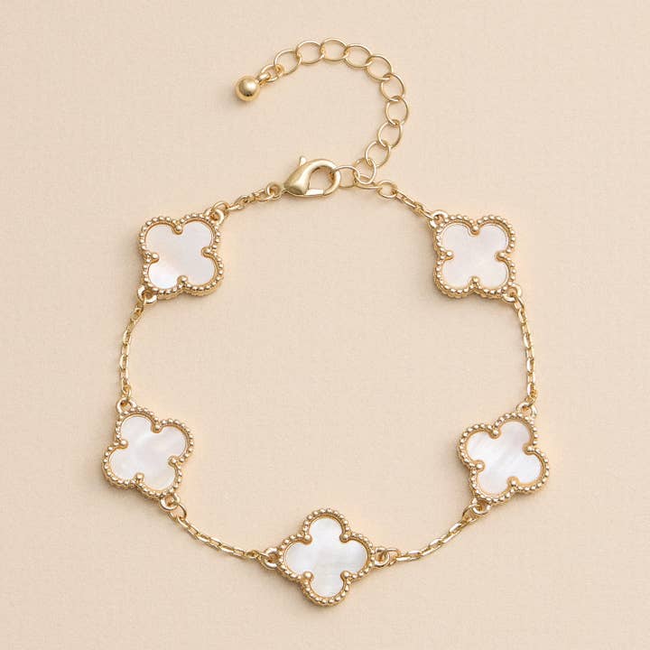 Frem - Wholesale Charm/Dangle Bracelet - Multi Floral Shape Charm Bracelet in Shell